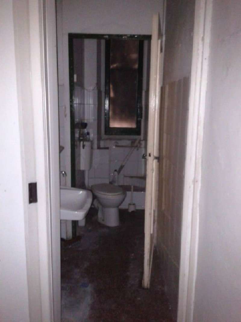 Negozio - Loc.Com. GENOVA vendita  SAN FRUTTUOSO Torti Fieschi Immobiliare