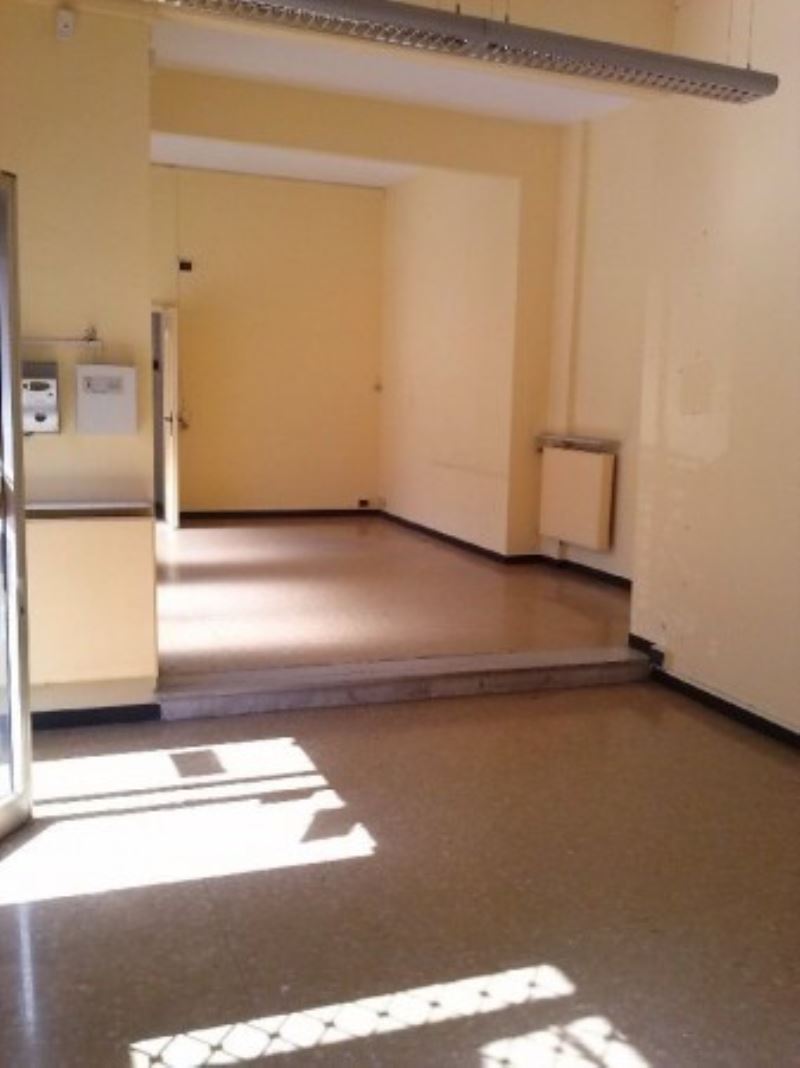  genova vendita quart: sampierdarena fieschi-immobiliare