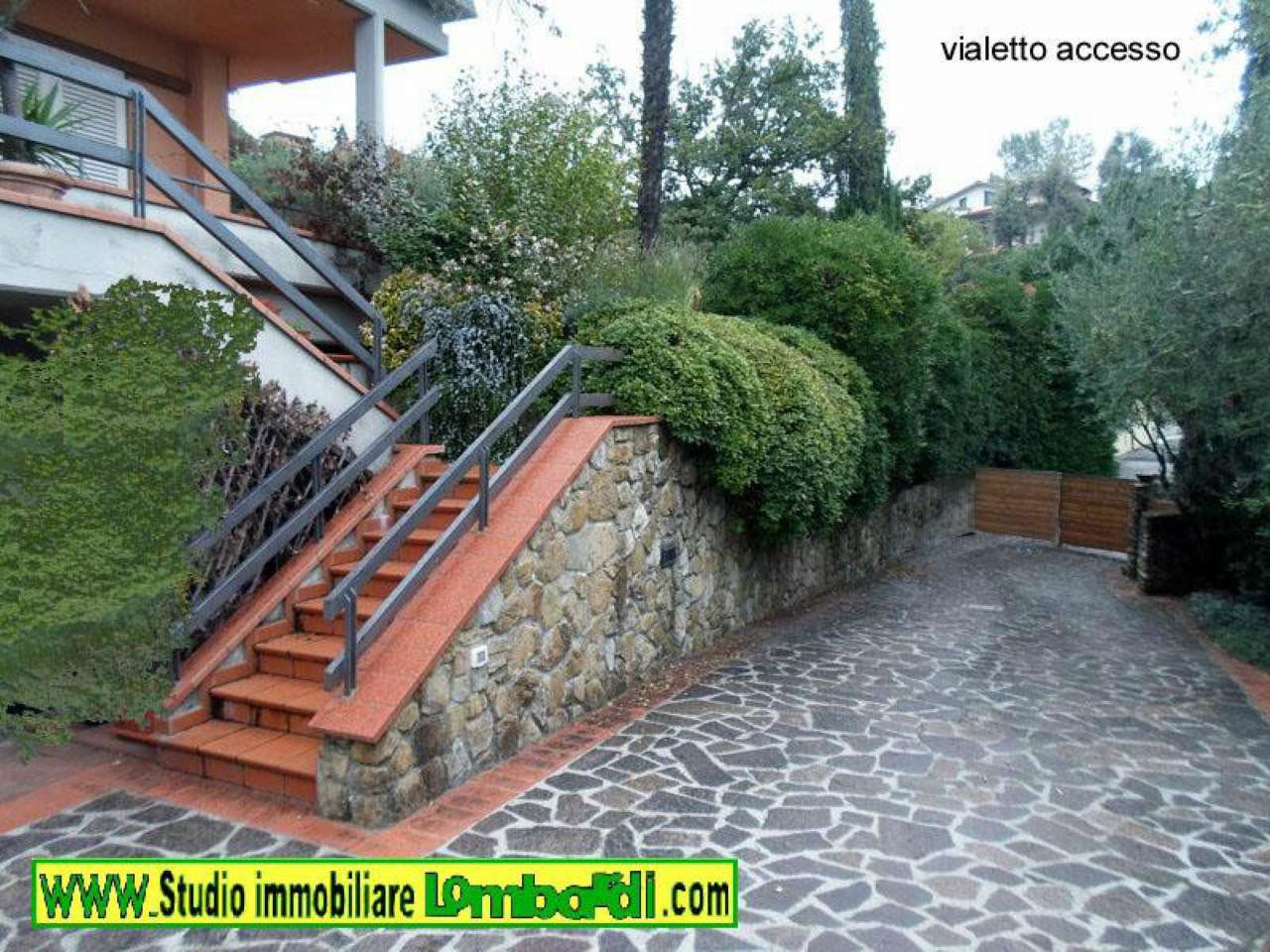 Villa MONTALE vendita    STUDIO IMMOBILIARE LOMBARDI