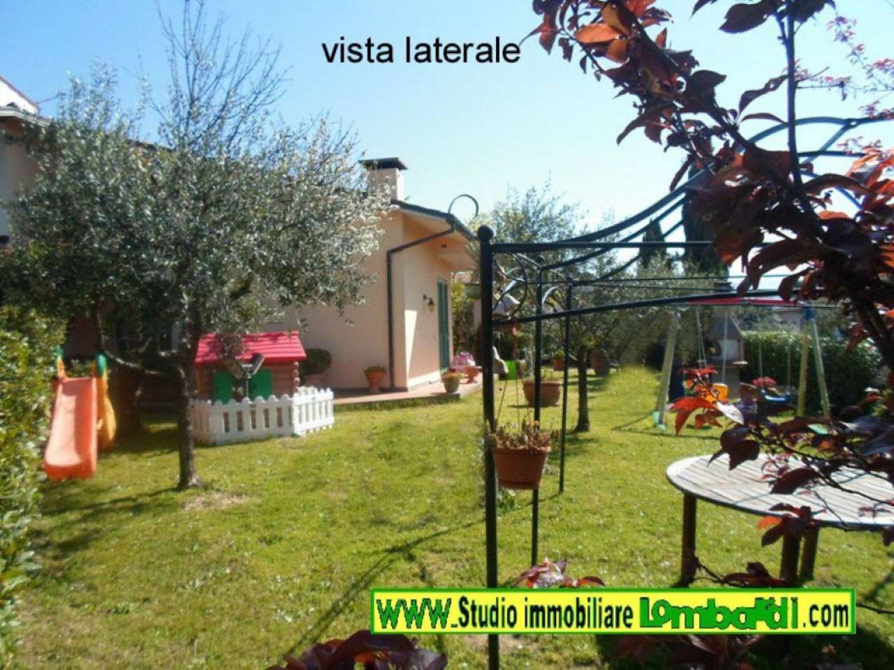 Villa MONTALE vendita    STUDIO IMMOBILIARE LOMBARDI