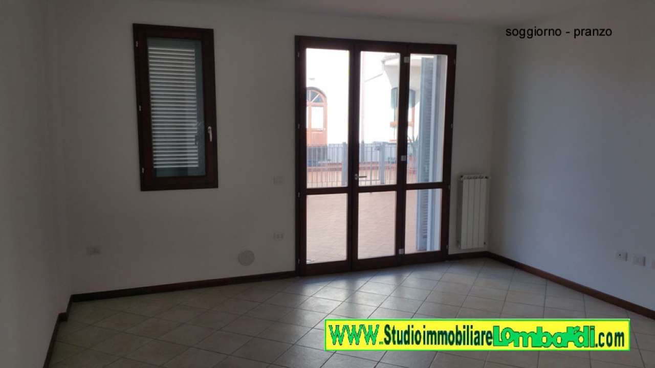 Appartamento MONTEMURLO vendita    STUDIO IMMOBILIARE LOMBARDI