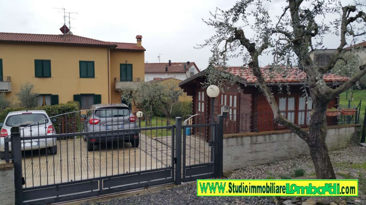 Stabile intero - Palazzo PISTOIA vendita    STUDIO IMMOBILIARE LOMBARDI