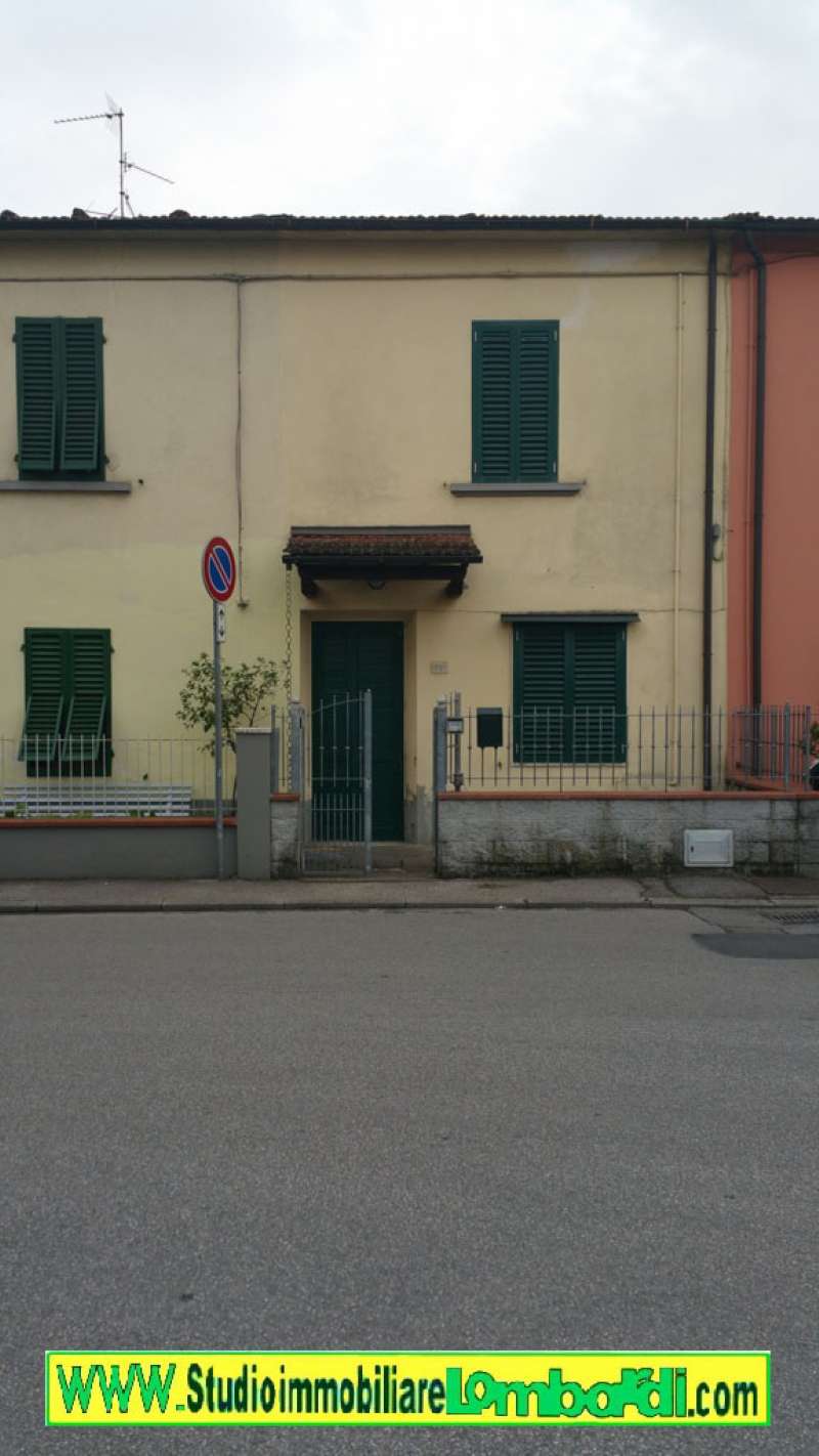 Stabile intero - Palazzo AGLIANA vendita    STUDIO IMMOBILIARE LOMBARDI