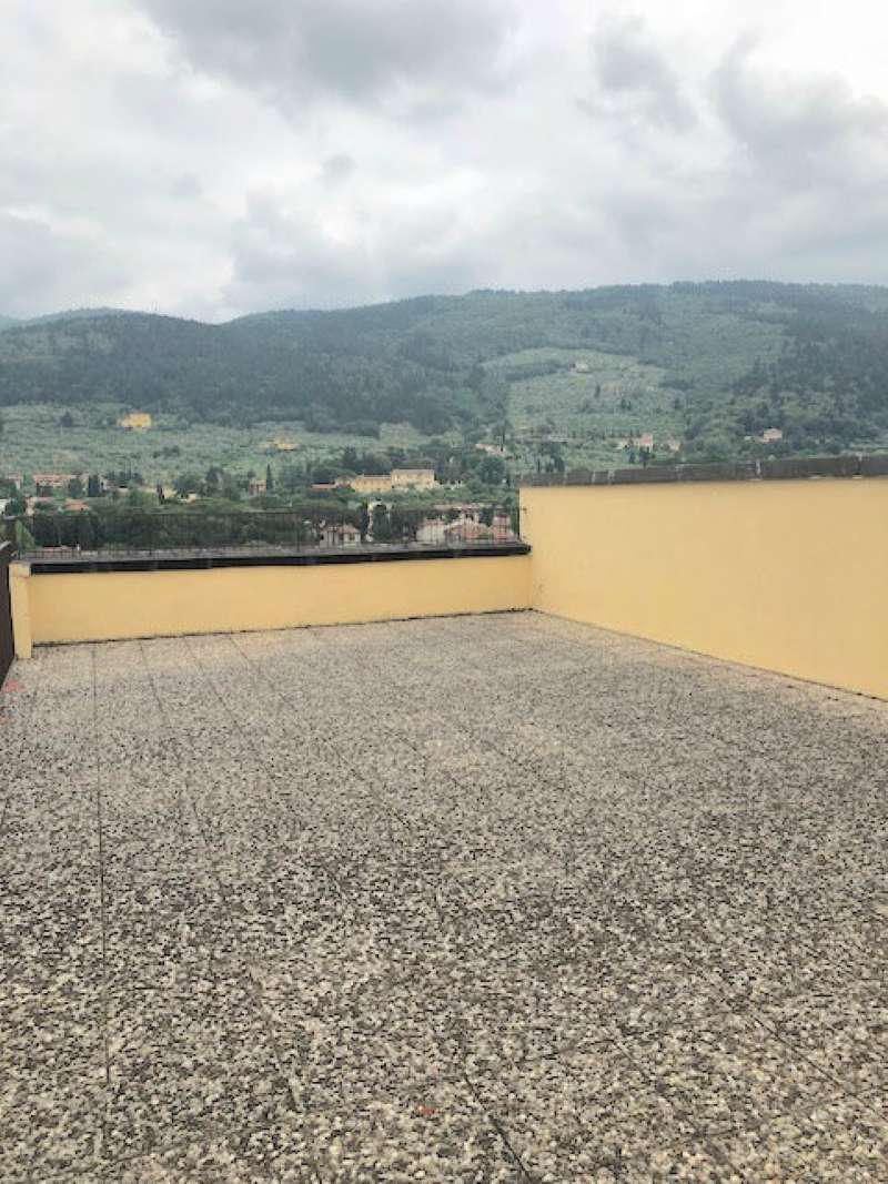  prato vendita quart:  immobiliare laura chiaramonti