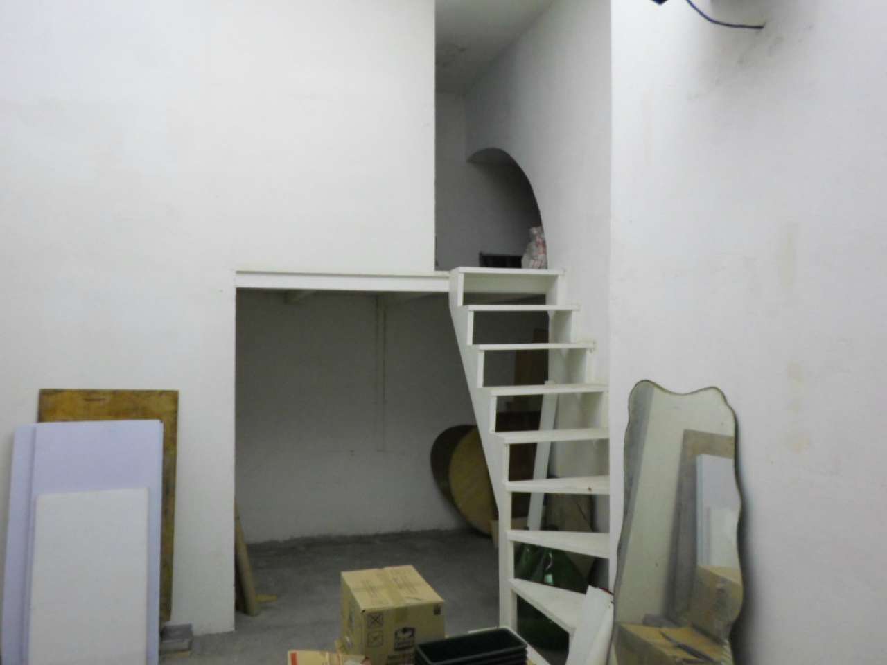 Negozio - Loc.Com. ROMA vendita  PIGNETO VIA MACERATA PRIMA RE - Immobiliare