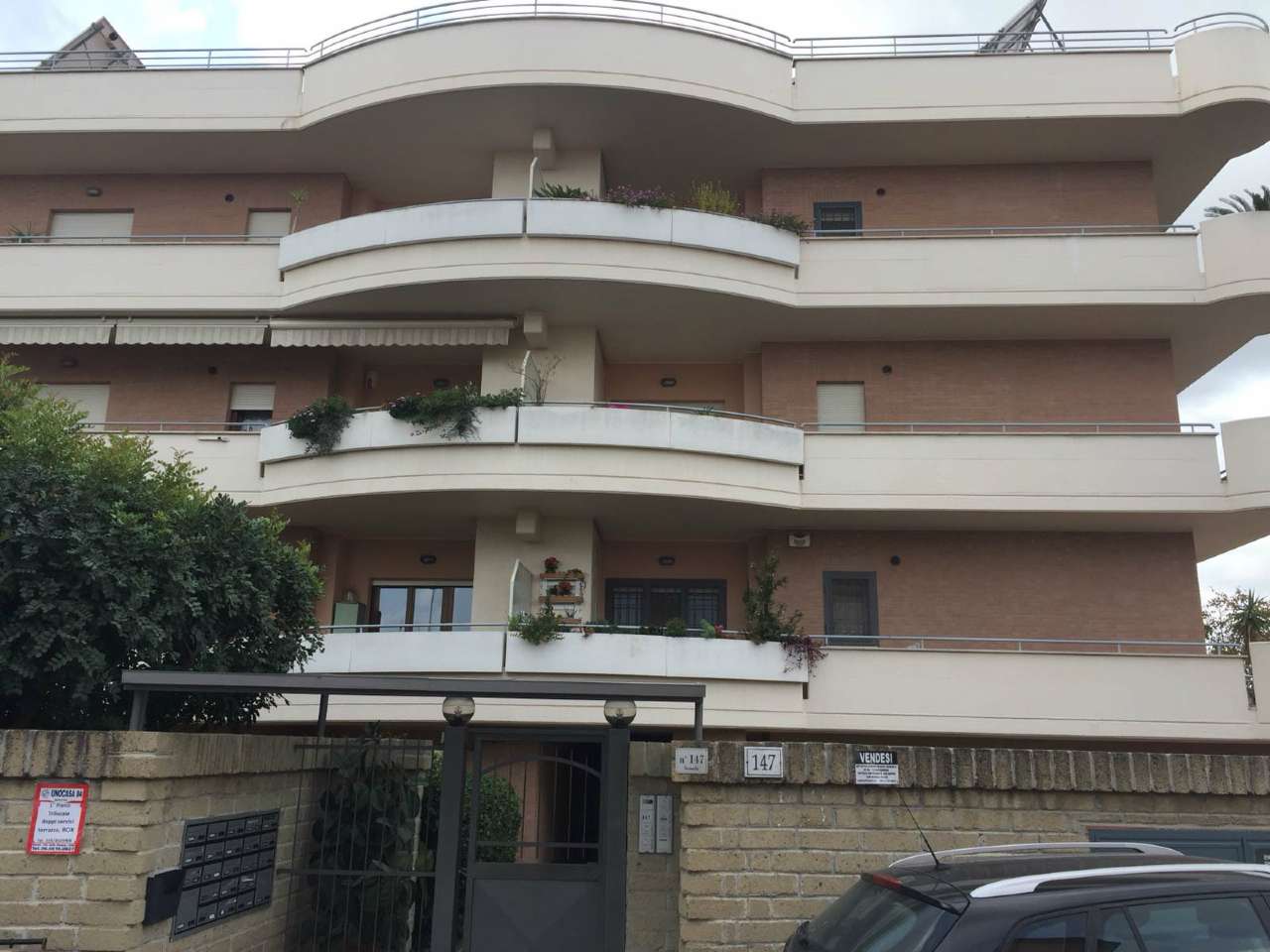  roma vendita quart: portuense (xv mun.) gruppo immobiliare srl