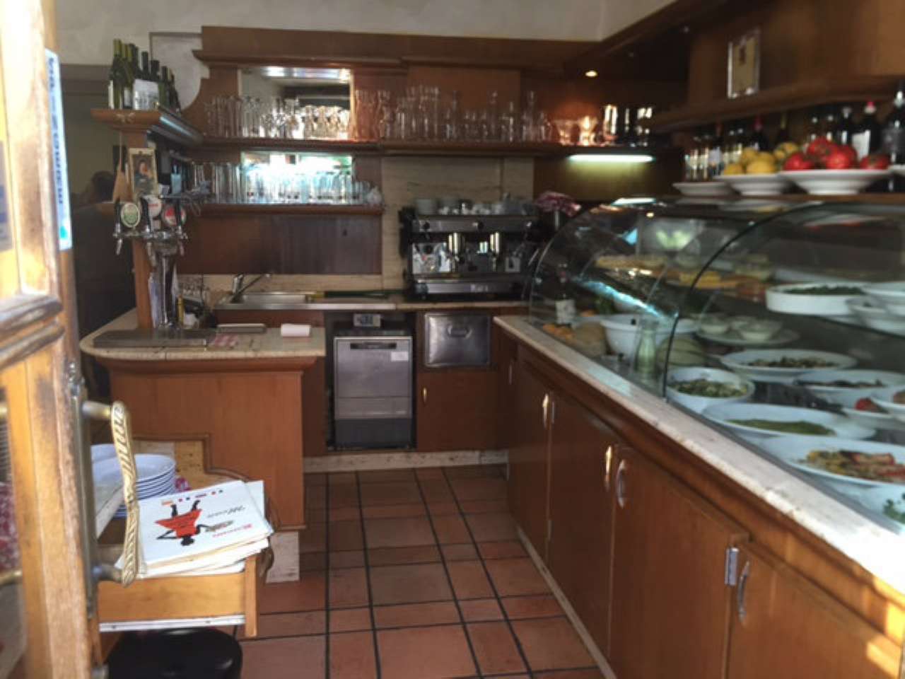 Negozio - Loc.Com. ROMA vendita  Centro storico Vicolo della moretta Studio Leone IV