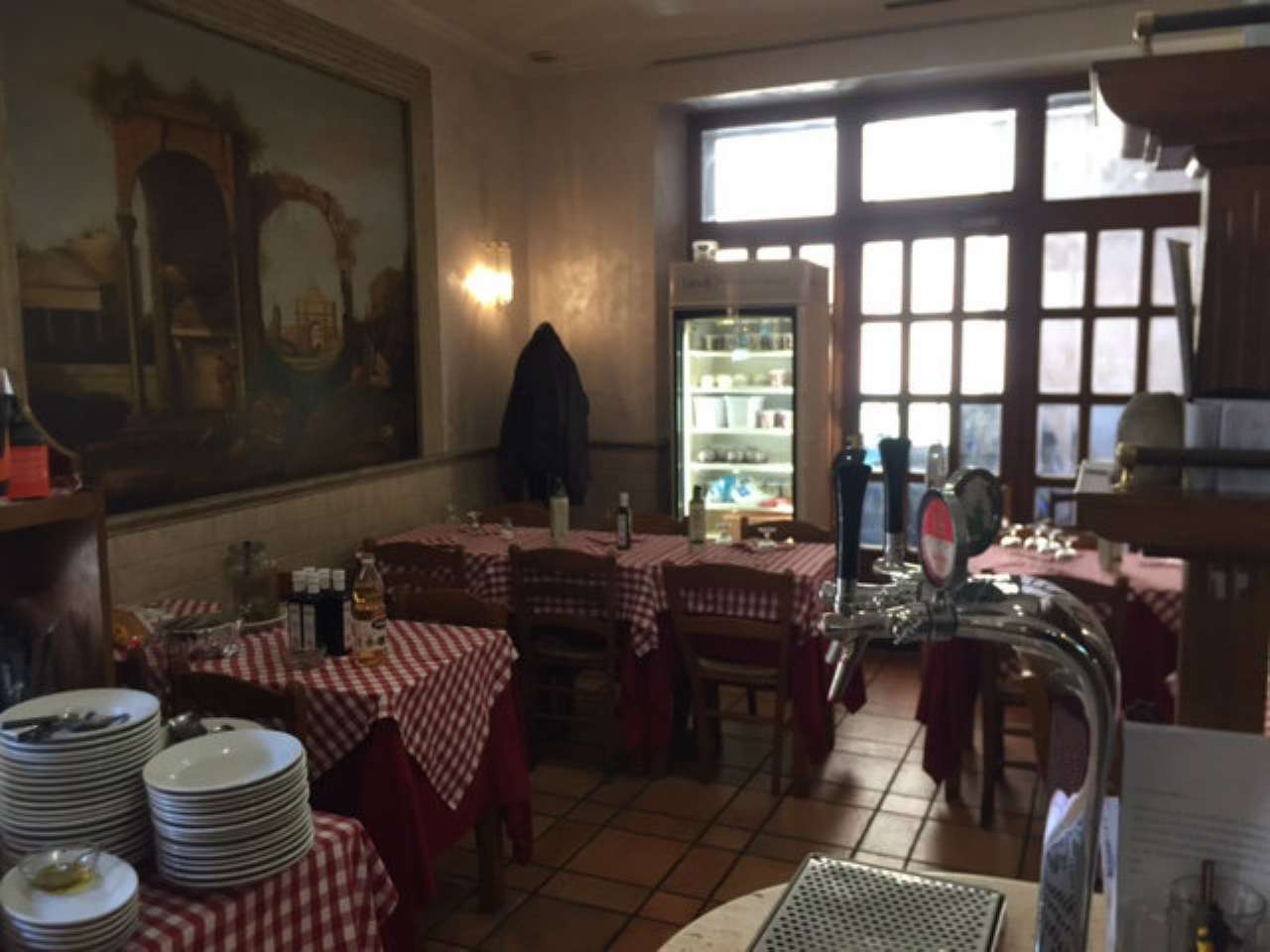 Negozio - Loc.Com. ROMA vendita  Centro storico Vicolo della moretta Studio Leone IV