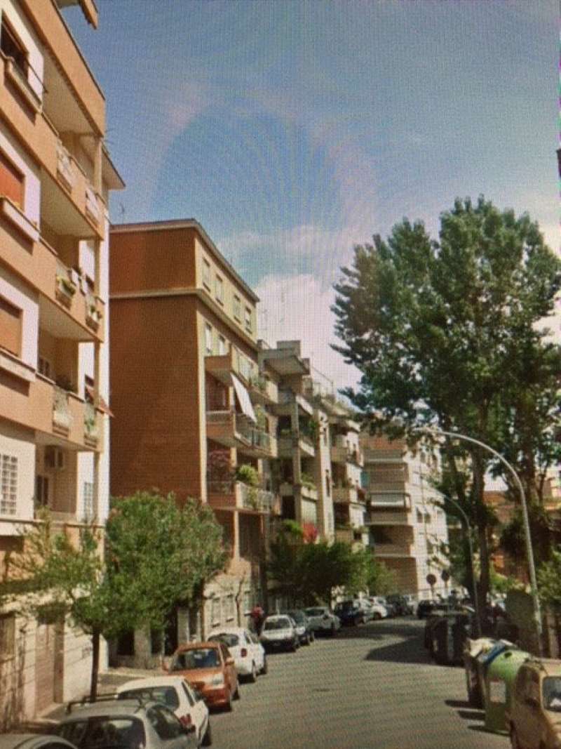 Negozio - Loc.Com. ROMA affitto   Via Livio Andronico Studio Leone IV