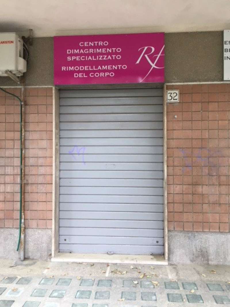 Negozio - Loc.Com. ROMA affitto  LA GIUSTINIANA(ZONA DELLA XX MUN.) Via Lubriano Studio Leone IV