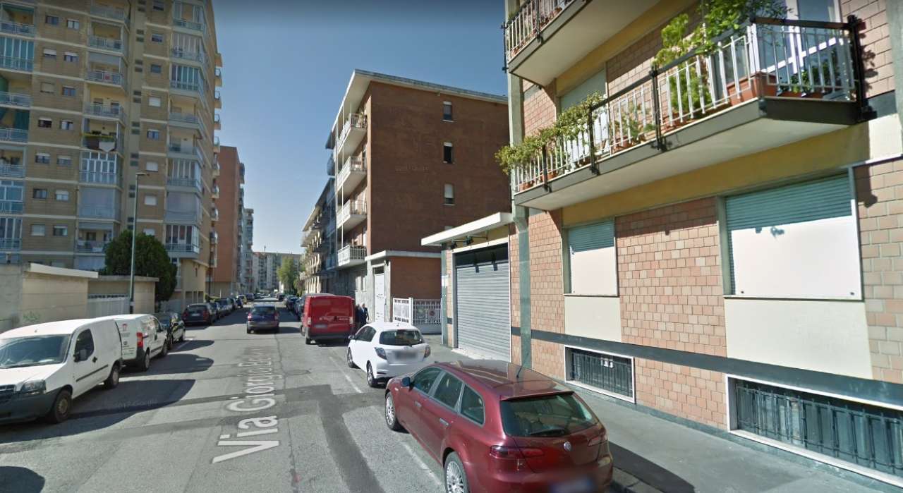  torino vendita quart: mirafiori nord recomm-industriale-sas