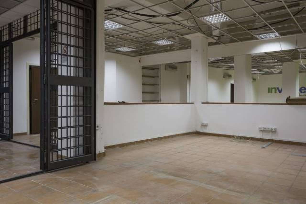 Negozio - Loc.Com. ROMA affitto  MONTE SACRO  Spluga iStudioarch S.r.l.s.