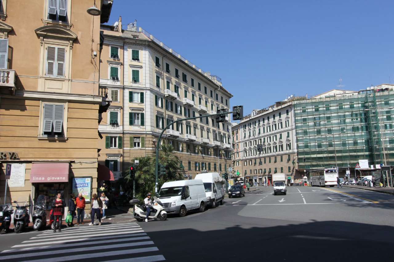 Negozio - Loc.Com. GENOVA vendita  FOCE Tommaseo Senarega Case srl