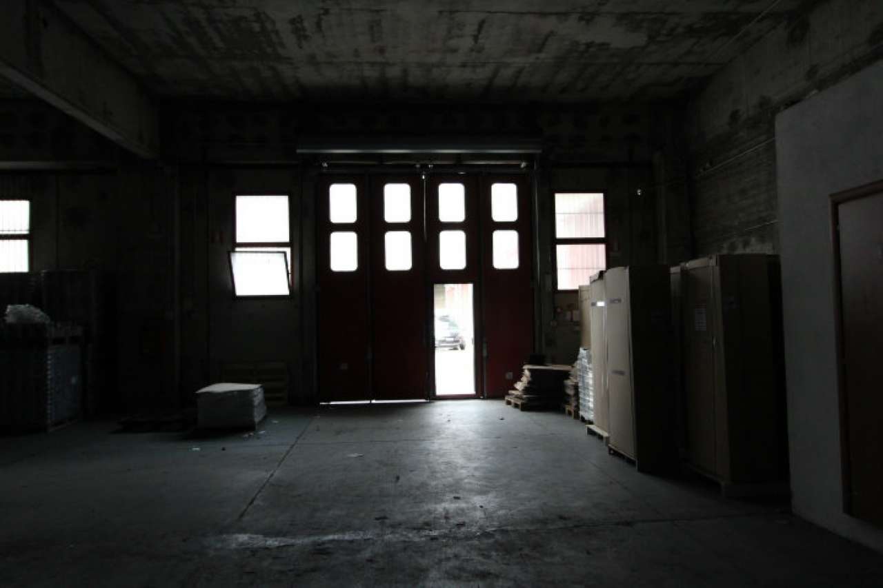 Capannoni (Tutti) GENOVA vendita  STRUPPA Luigi Canepa Senarega Case srl