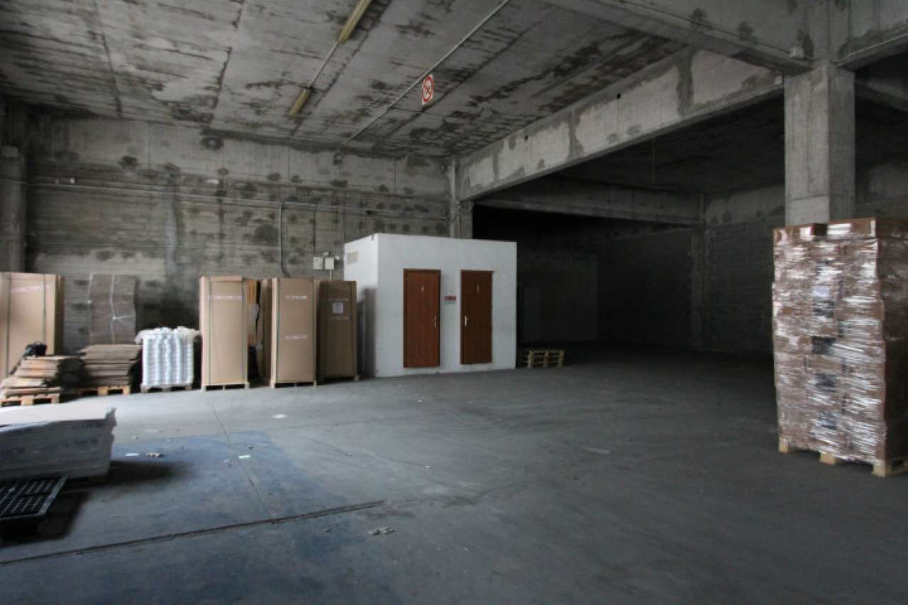 Capannoni (Tutti) GENOVA vendita  STRUPPA Luigi Canepa Senarega Case srl