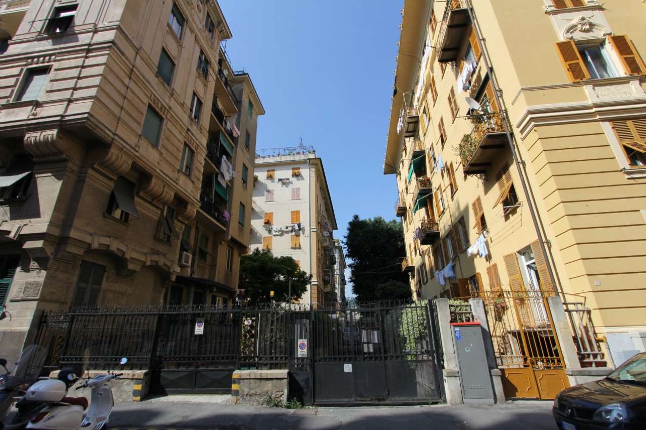 Box auto - Posto auto GENOVA vendita  FOCE  Senarega Case srl