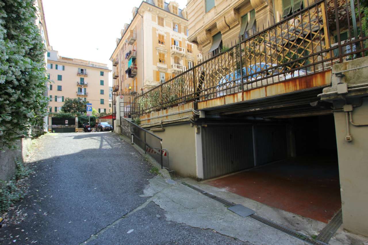 Box auto - Posto auto GENOVA vendita  FOCE  Senarega Case srl