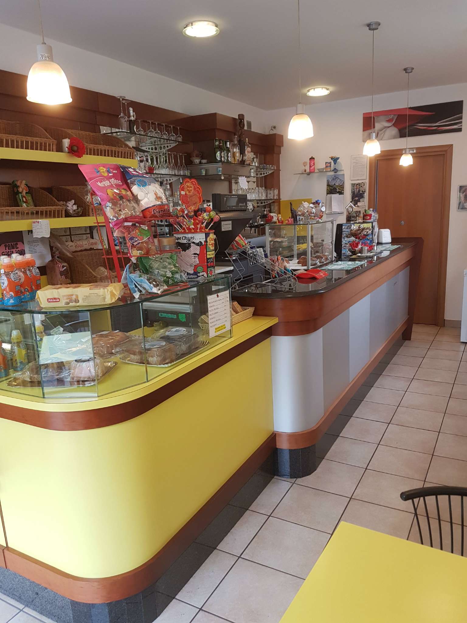 Negozio - Loc.Com. VARESE vendita  GIUBIANO Parenzo Duemilacase - Legnano