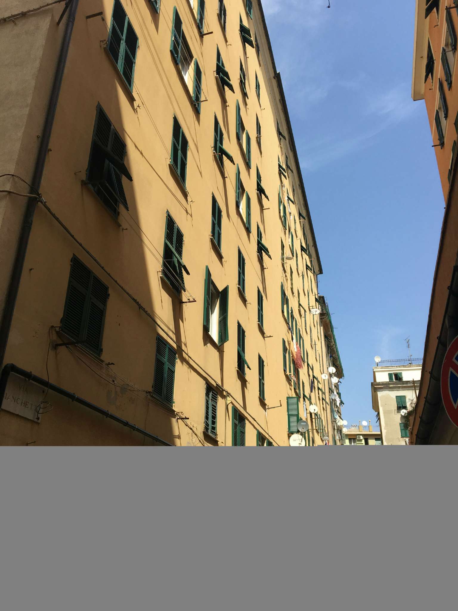 Appartamento GENOVA vendita  LAGACCIO via bianchetti AB Store Immobiliare Srl