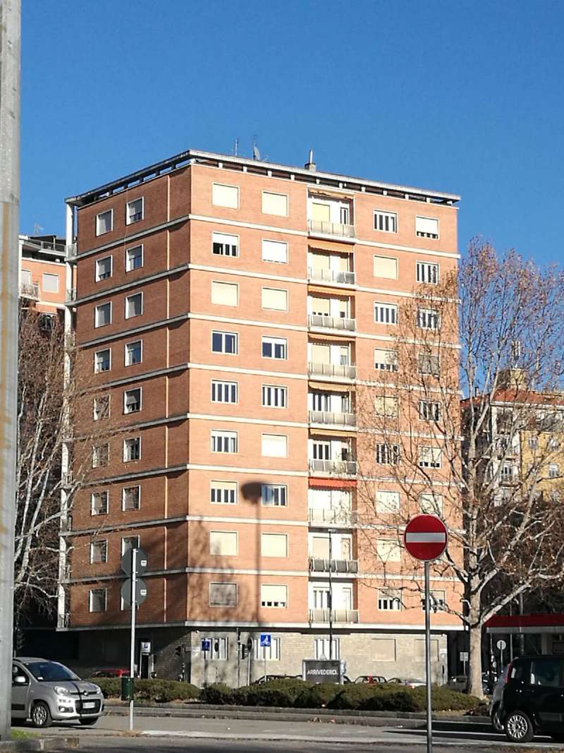 Ufficio - Loc.Com. TORINO vendita  SANTA RITA GALILEO FERRARIS Domus immobiliare Sas