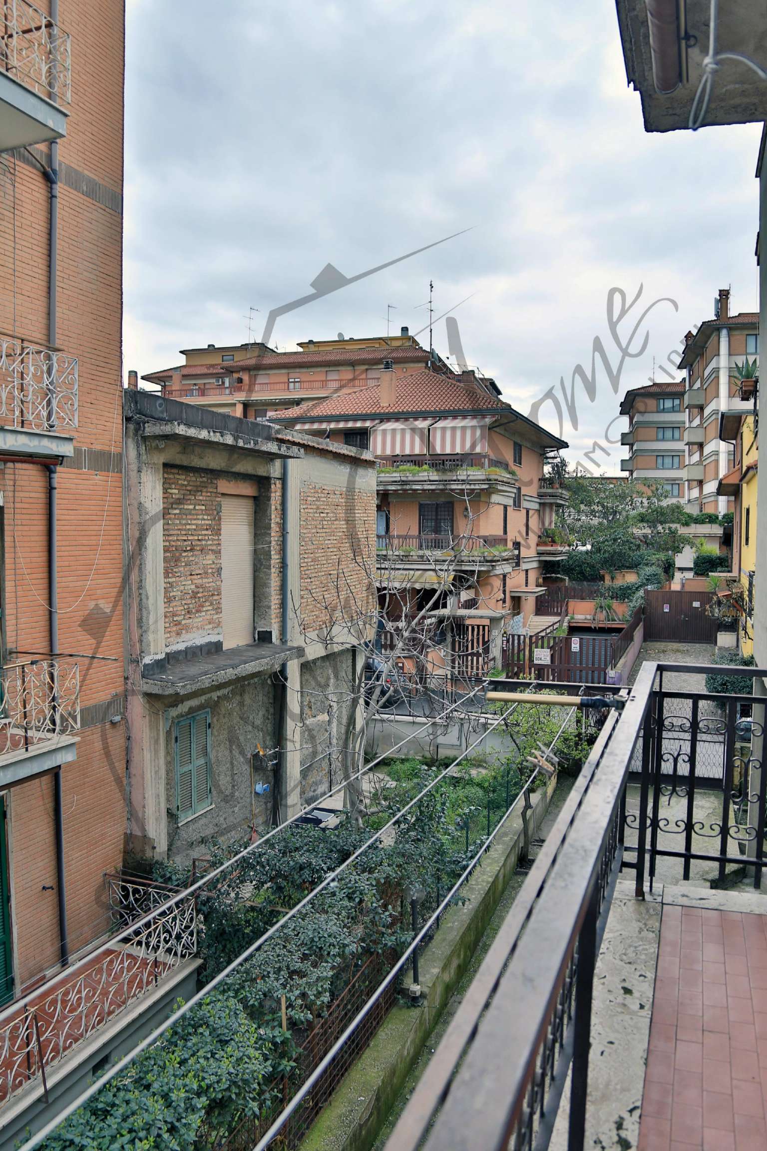 Appartamento ROMA vendita  FINOCCHIO nicola da guardiagrele LUXURY HOME servizi immobiliari