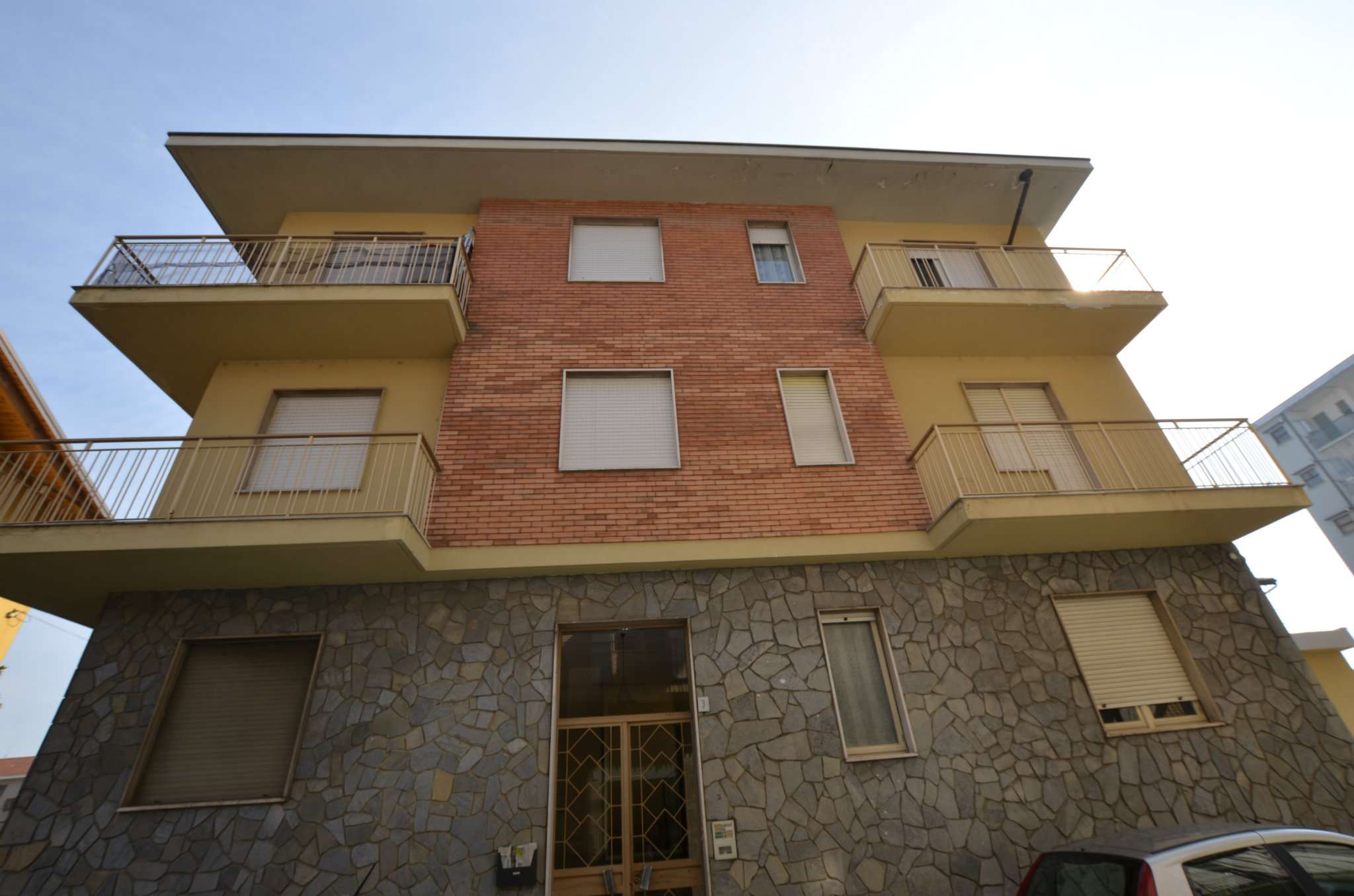 Appartamento SETTIMO TORINESE vendita   TIZIANO PICCA PICCON IMMOBILIARE