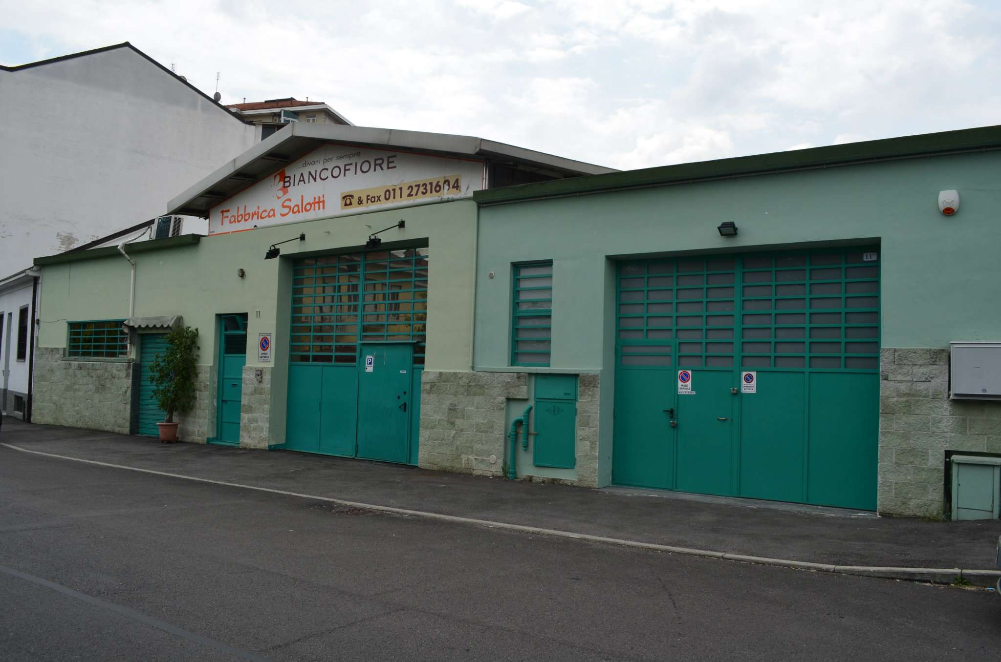 Negozio - Loc.Com. TORINO vendita  BERTOLLA SANTAGATA PICCA PICCON IMMOBILIARE