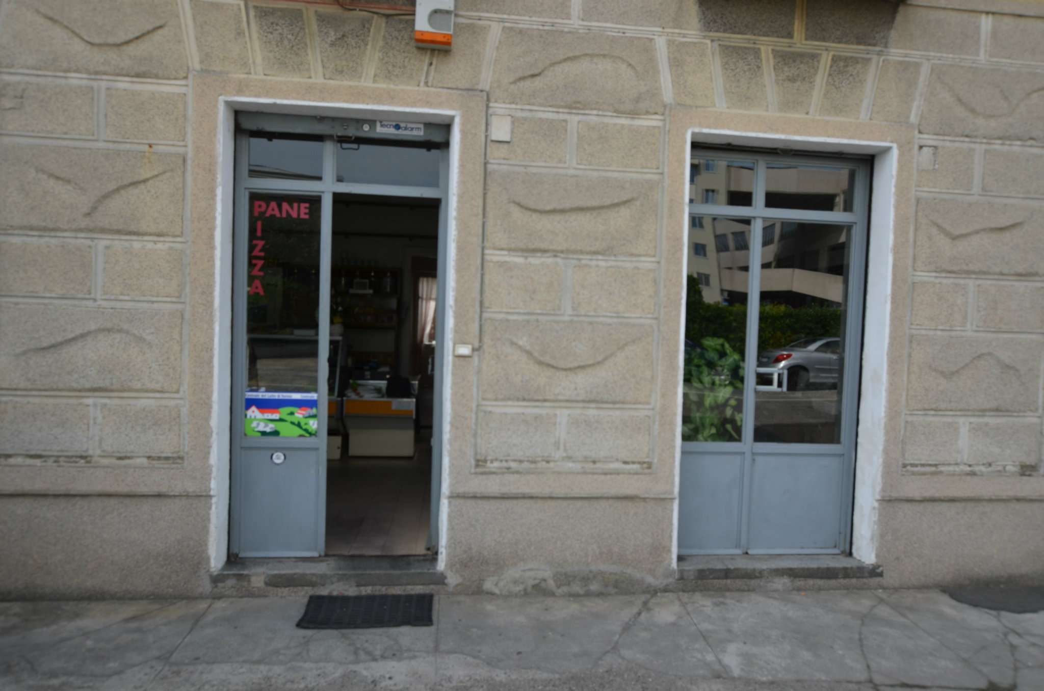 Negozio - Loc.Com. TORINO vendita  BERTOLLA CASCINOTTO PICCA PICCON IMMOBILIARE