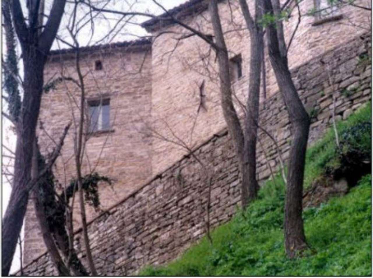 Villa MERCATELLO SUL METAURO vendita   Località Cagnoni Compagnia Immobiliare Tevere