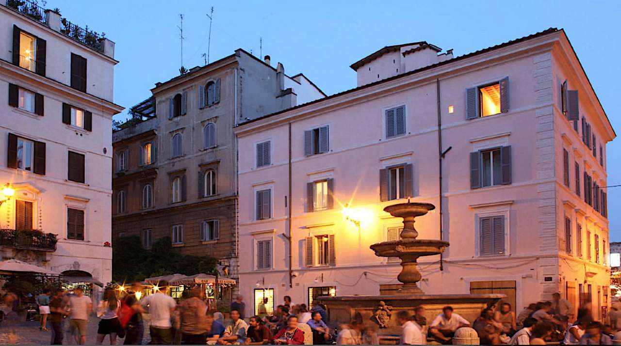 Appartamento ROMA vendita  Centro storico Via Panisperna Compagnia Immobiliare Tevere