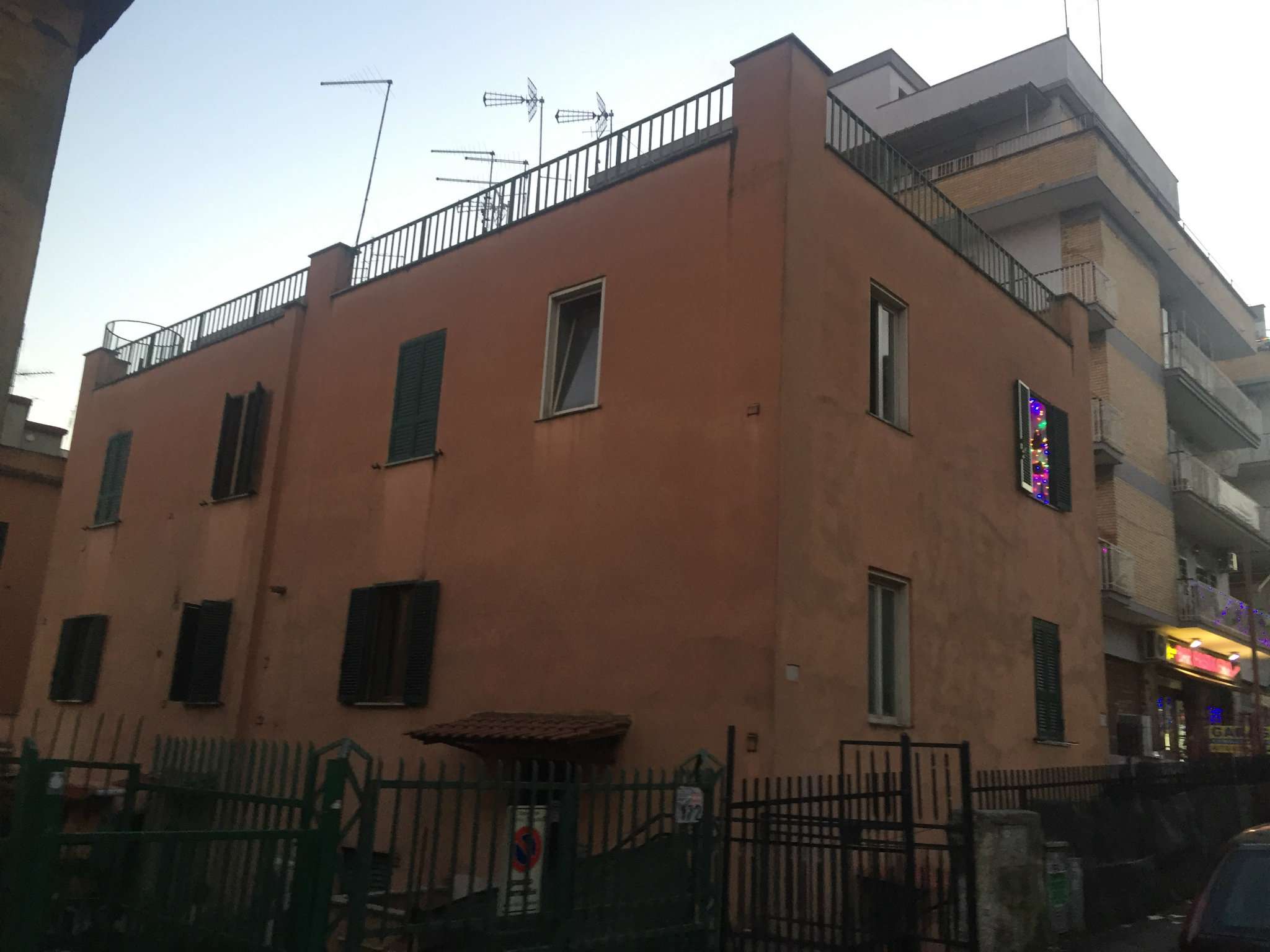  roma vendita quart: prenestino - centocelle  cr immobili roma