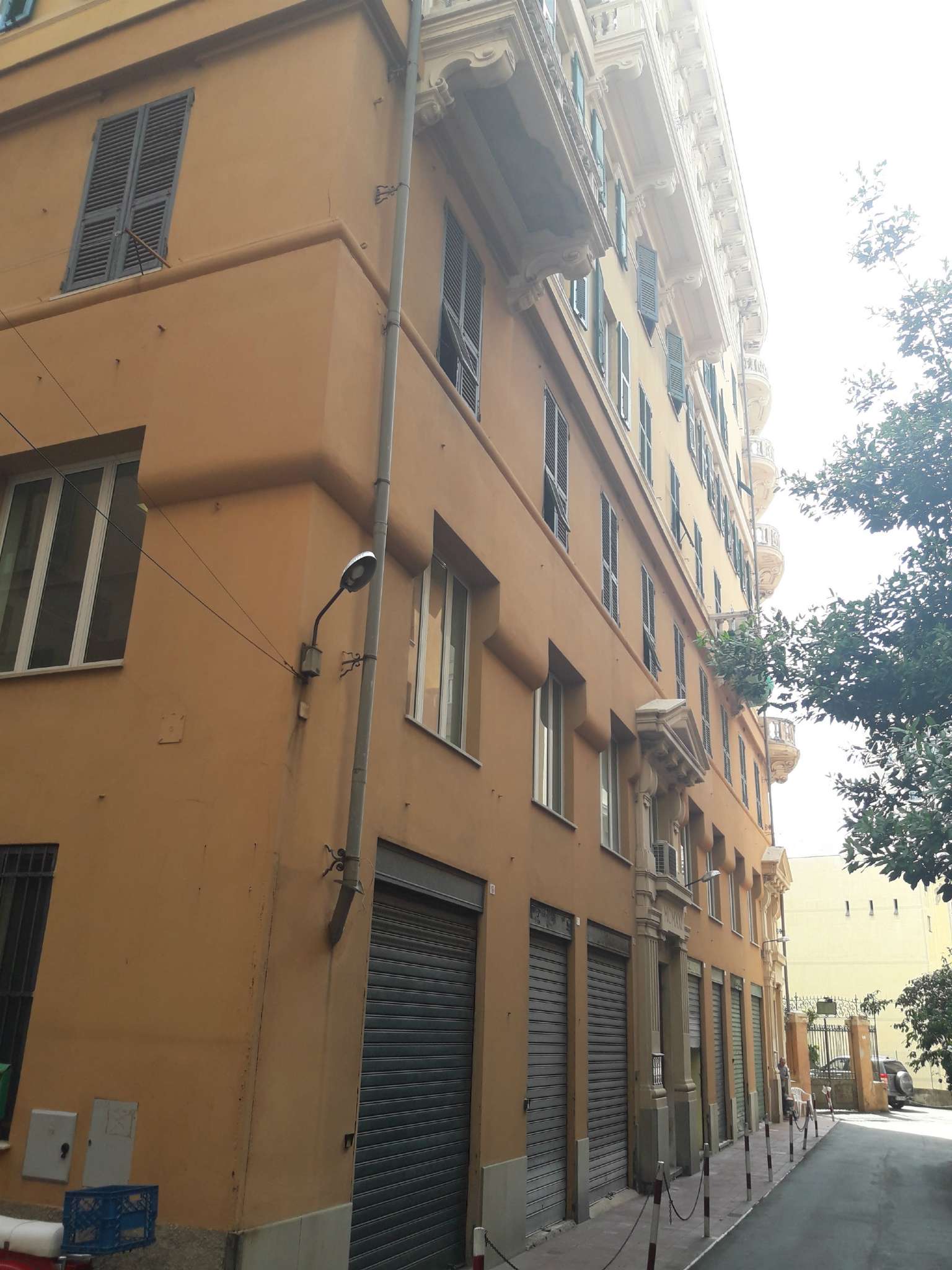 Appartamento GENOVA affitto  CARIGNANO andrea podestà Agenzia Immobiliare Brignole