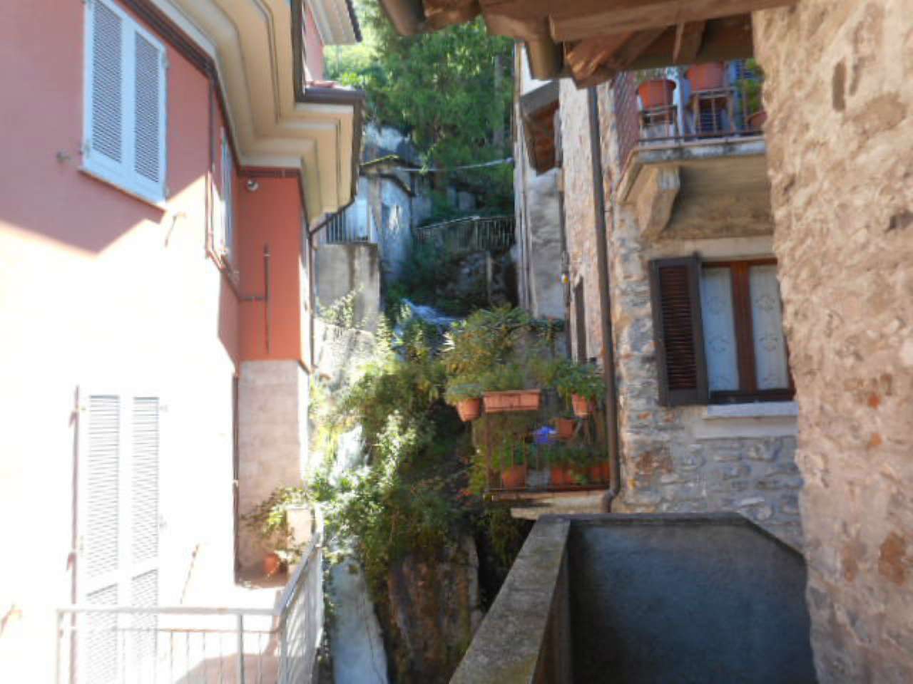  varenna vendita quart:  l'immobiliare