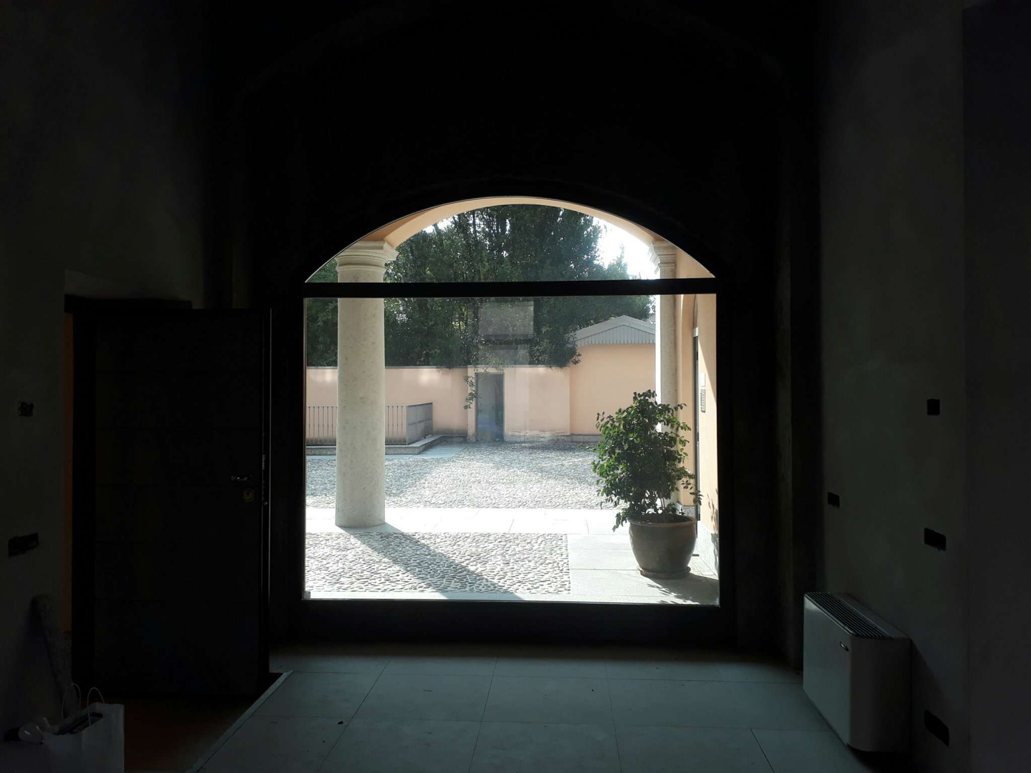 Negozio - Loc.Com. LECCO affitto   VISCONTI L'immobiliare