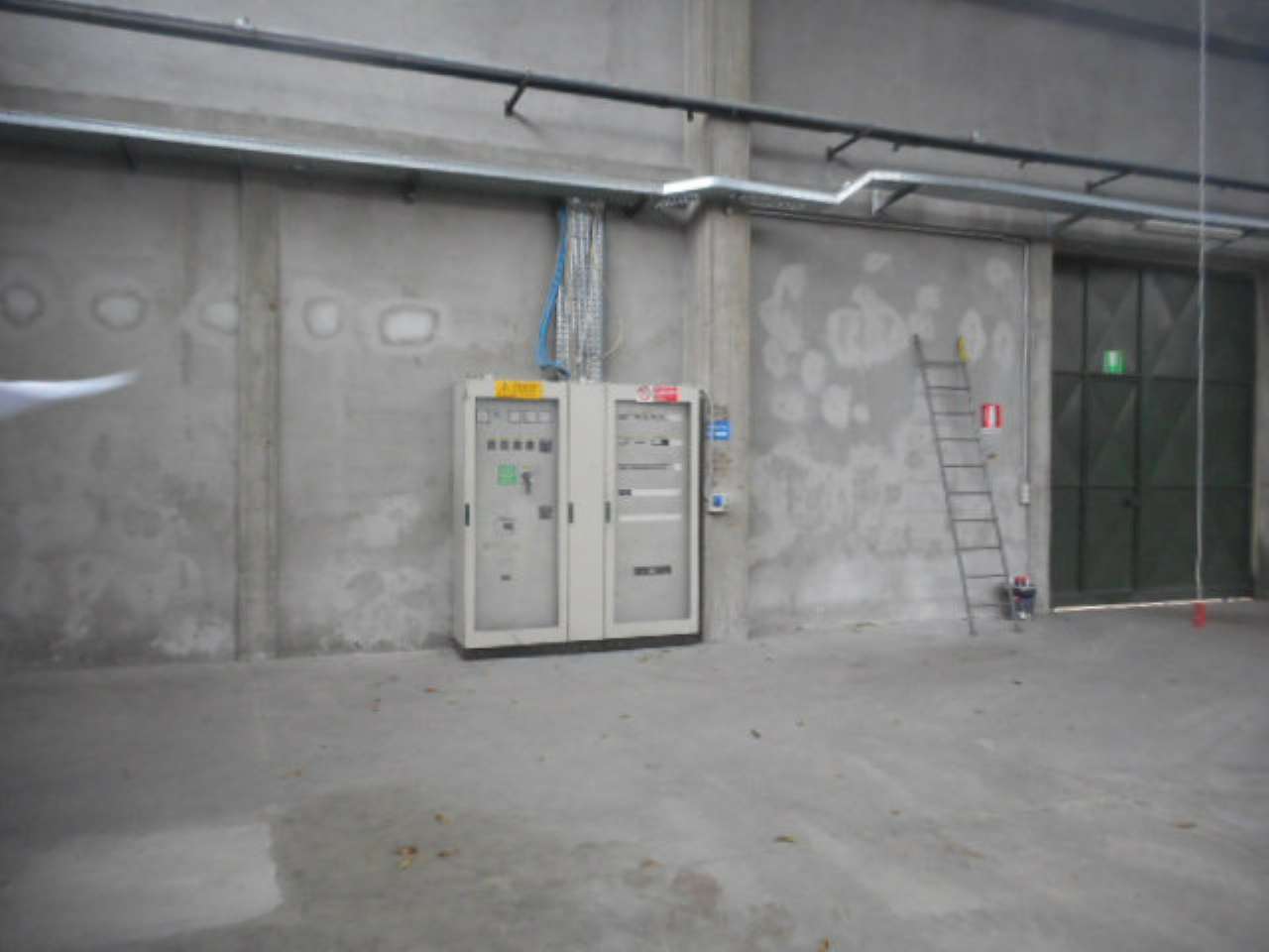 Capannoni (Tutti) LECCO affitto   G.DI VITTORIO L'immobiliare