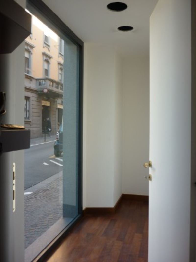 Negozio - Loc.Com. LECCO affitto   C. CATTANEO L'immobiliare