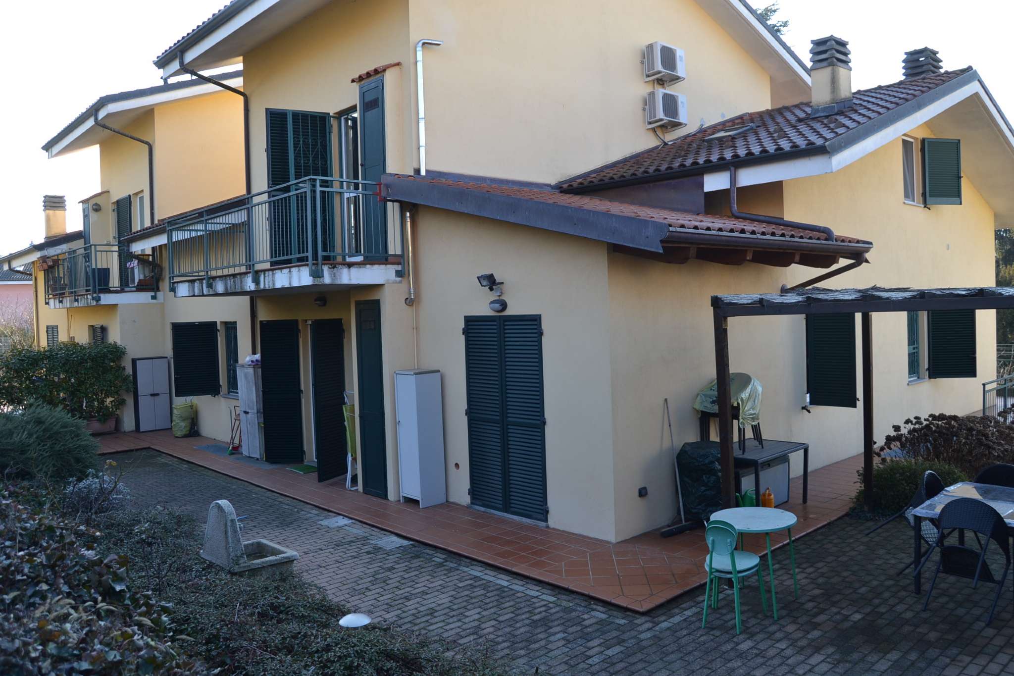  trofarello vendita quart: sauglio di stefano studio immobiliare