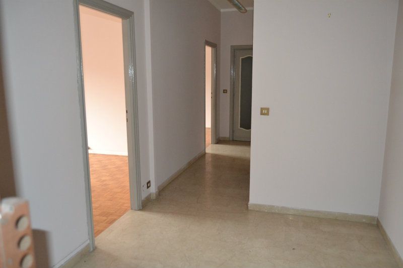 Ufficio - Loc.Com. TORINO affitto  SANTA RITA Cesare Correnti Di Stefano Studio Immobiliare