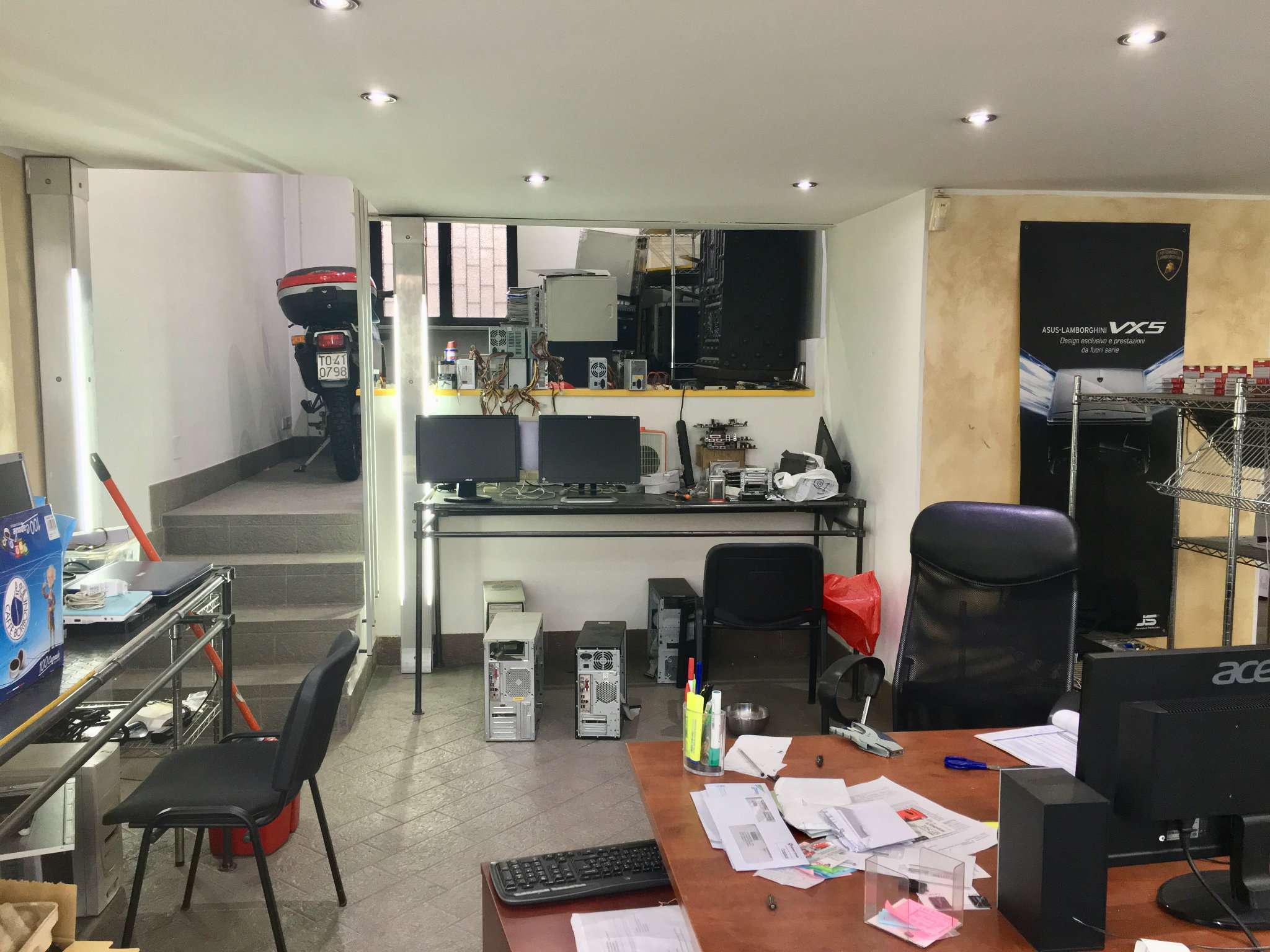 Negozio - Loc.Com. TORINO vendita  MADONNA DI CAMPAGNA GROSSETO LUXIMM