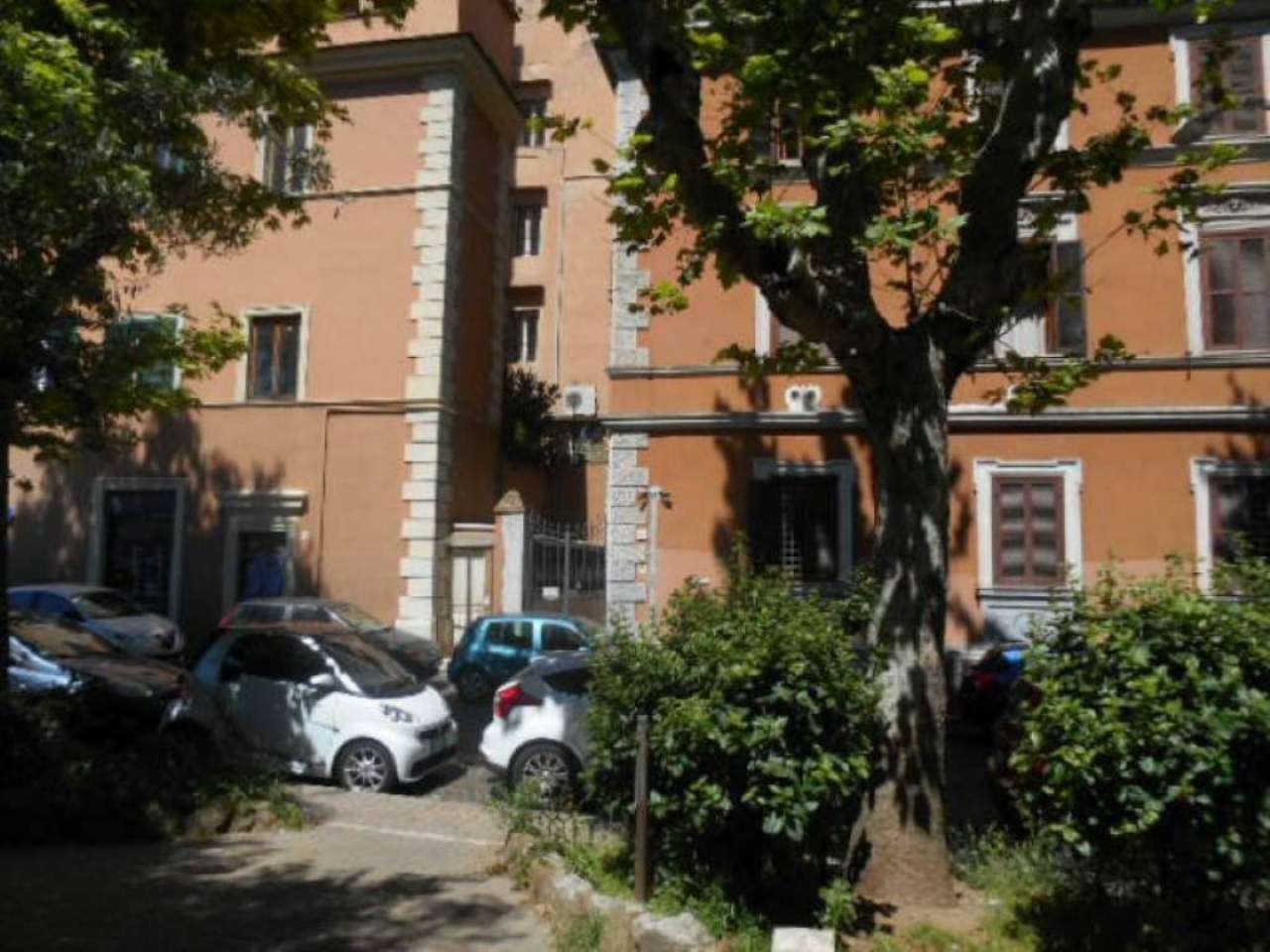 Negozio - Loc.Com. ROMA vendita  PIGNETO Sondrio Casenetwork