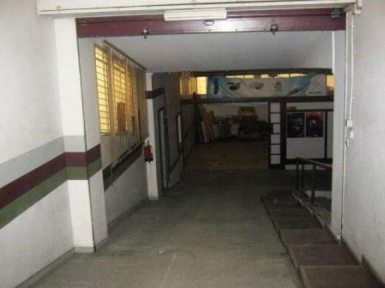 Negozio - Loc.Com. ROMA affitto  NOMENTANO  Piazza Oreste Tommasini Casenetwork