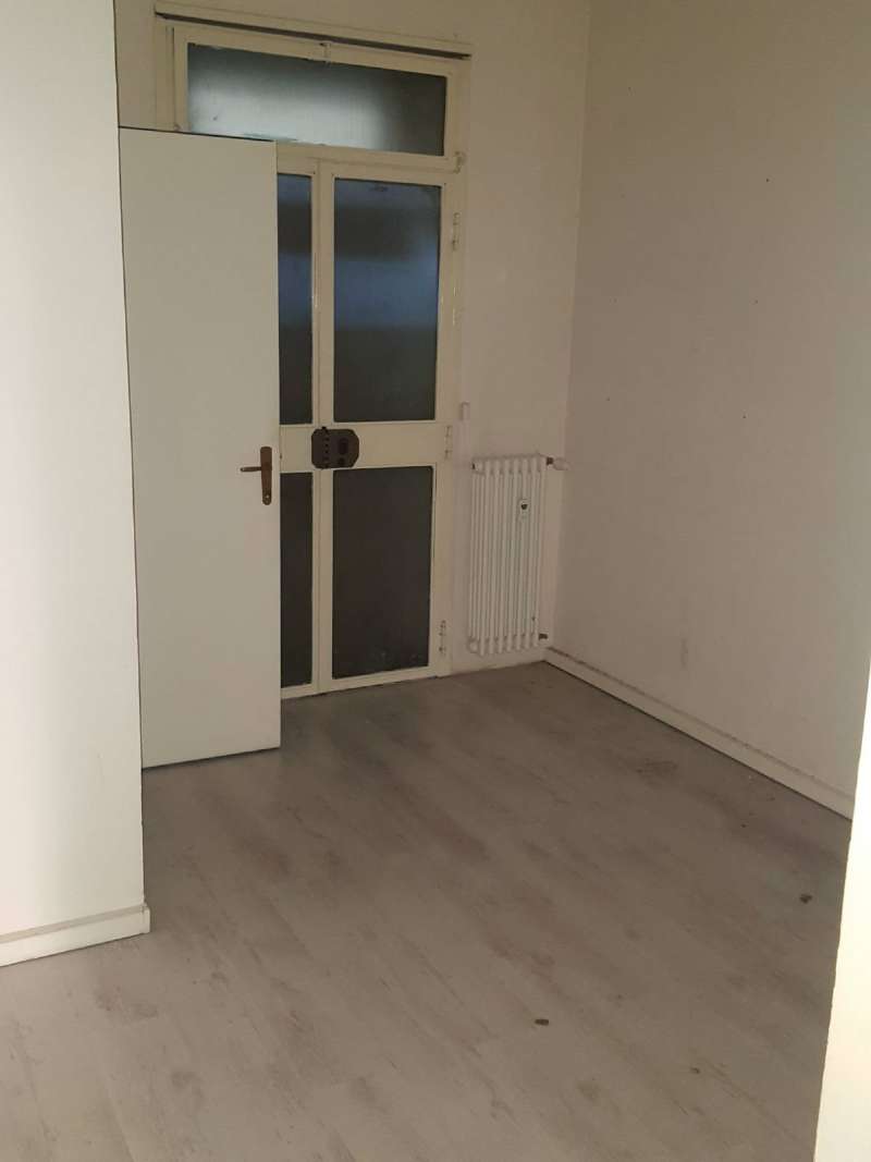 Negozio - Loc.Com. TORINO affitto  VANCHIGLIA Tortona La tua Casa di Daniela Melani