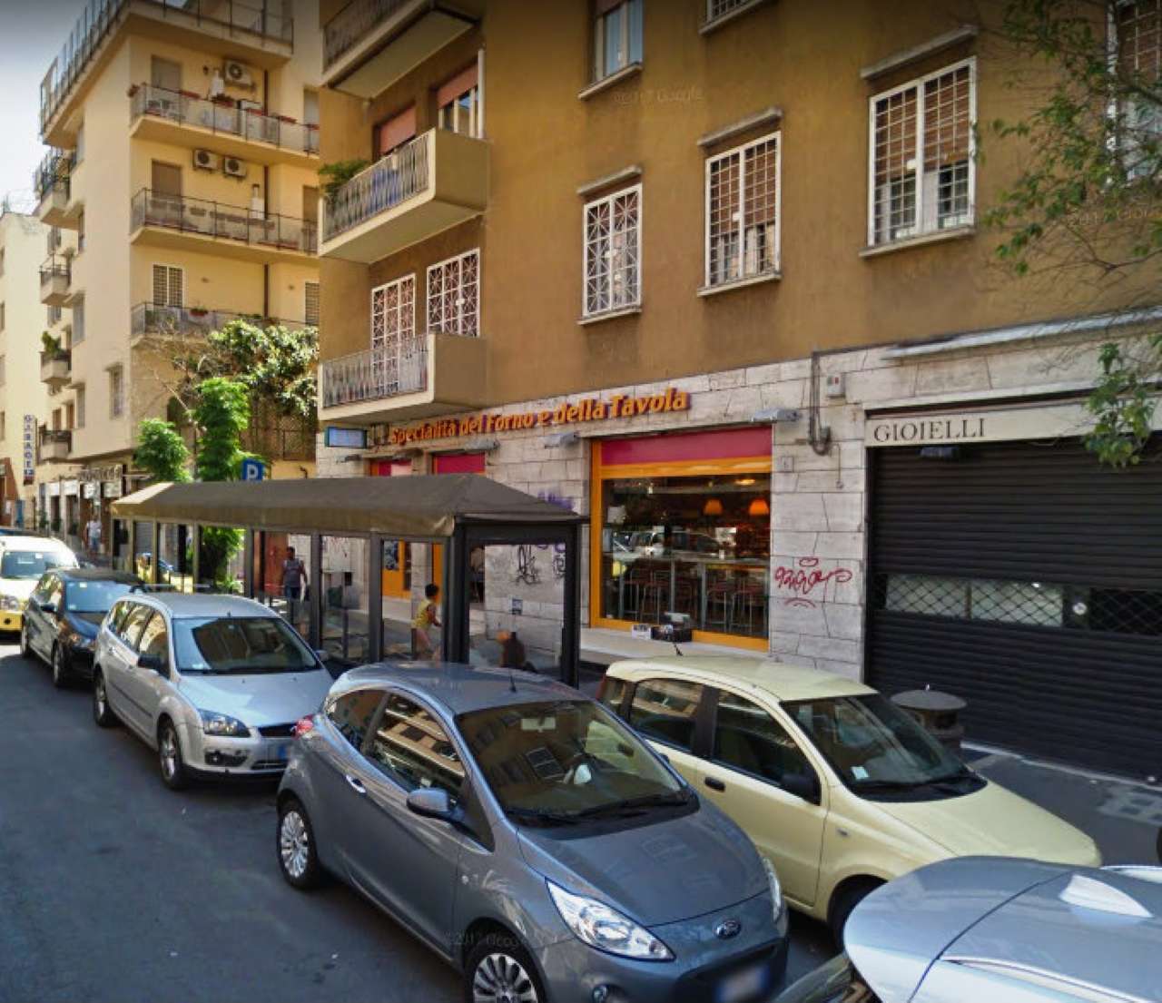 Negozio - Loc.Com. ROMA vendita  TRIESTE (II MUN.) VIA STIMIGLIANO Remax Drive