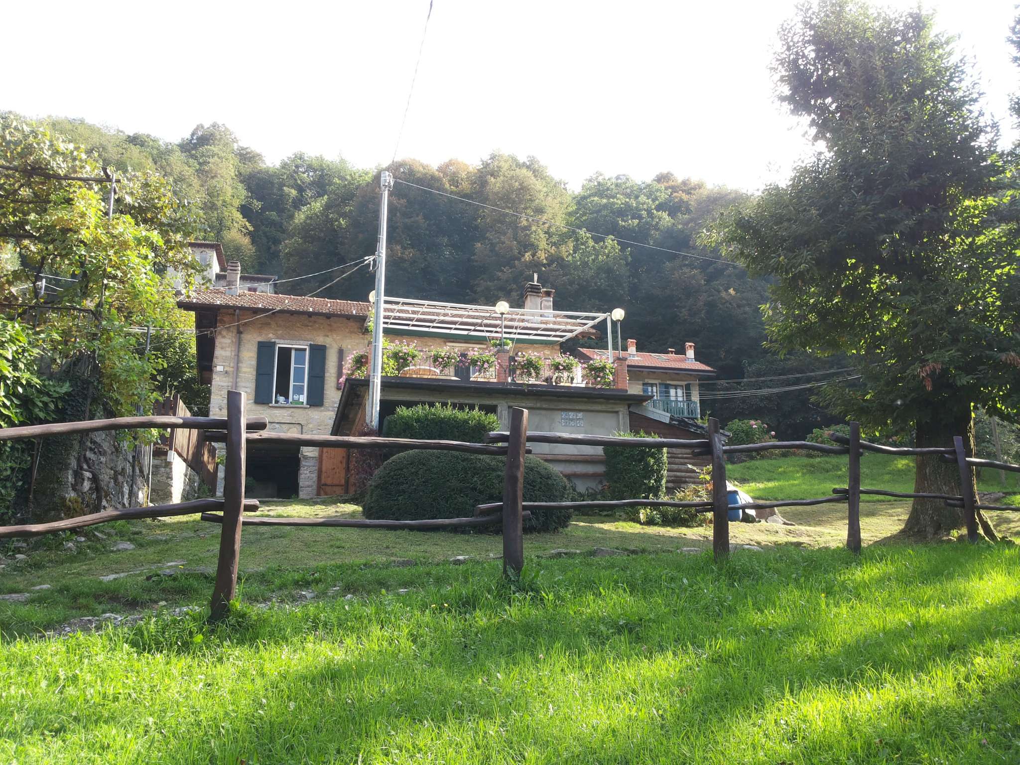 Villa Unifamiliare - Indipendente TORNO vendita   per piazzaga Falzone servizi immobiliari