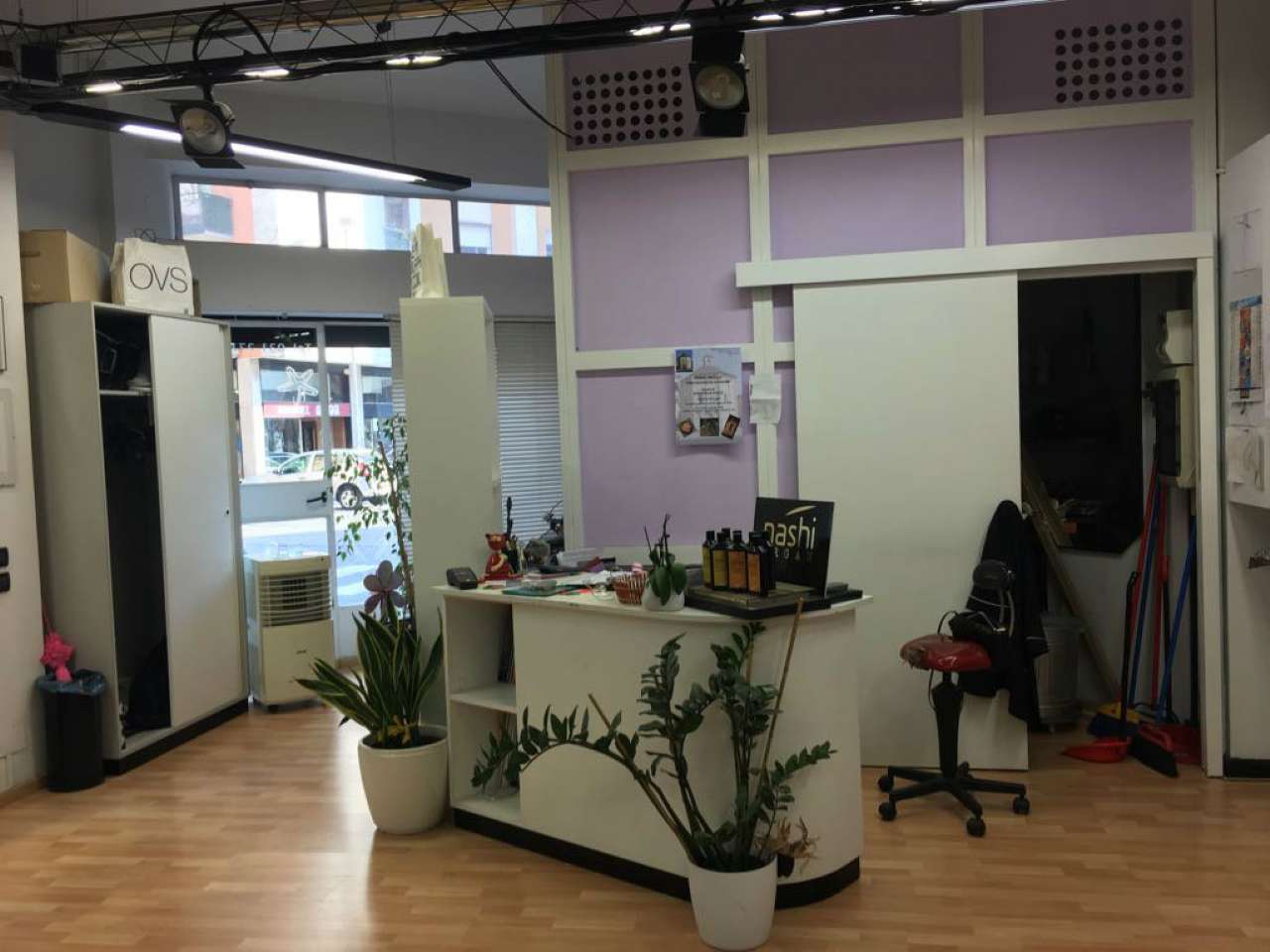 Negozio - Loc.Com. COMO vendita  BORGHI Leoni Falzone servizi immobiliari