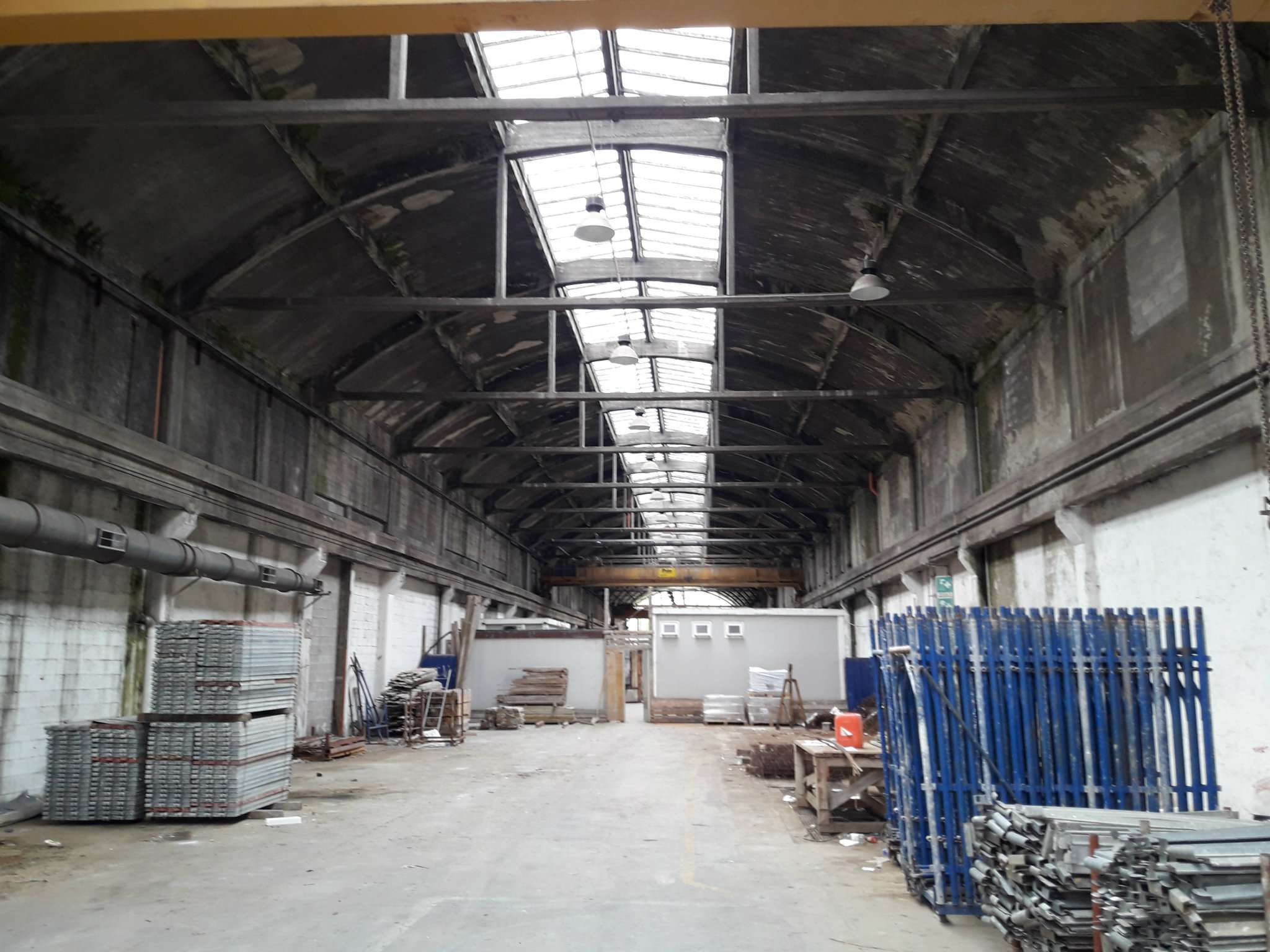 Capannoni (Tutti) COMO vendita  TAVERNOLA asiago Falzone servizi immobiliari