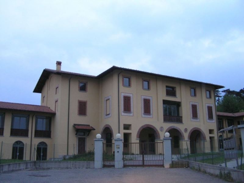  villa-guardia vendita quart:  falzone-servizi-immobiliari