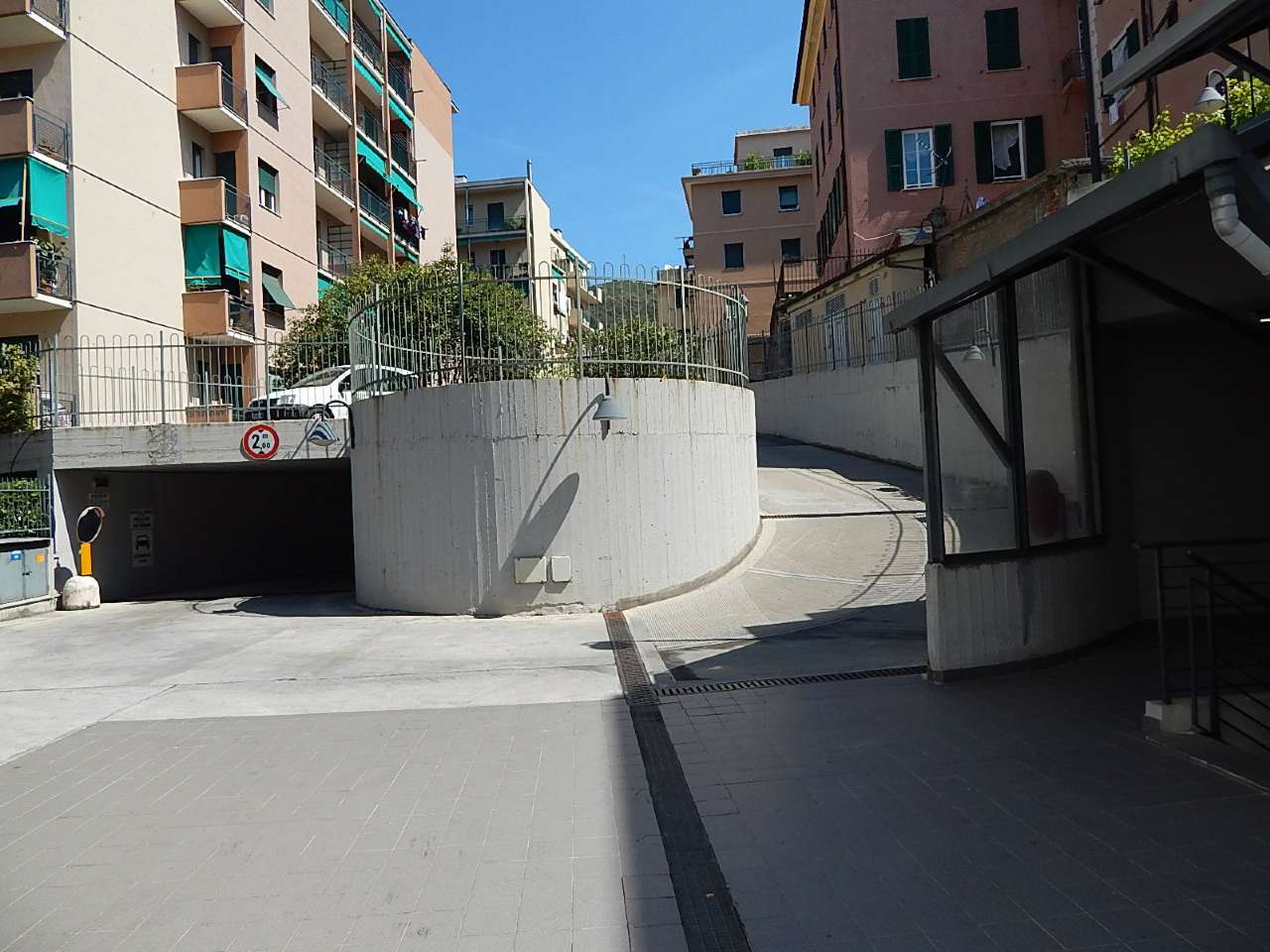 Box auto - Posto auto GENOVA vendita  QUINTO  Studio Immobiliare Massa