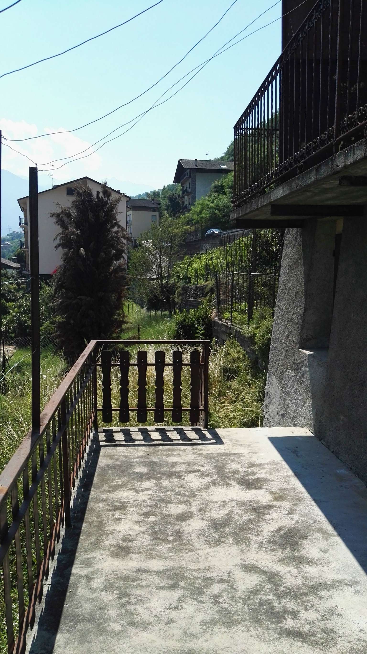 Villa Unifamiliare - Indipendente SONDRIO vendita   contrada Mossini Stabile Servizi Immobiliari