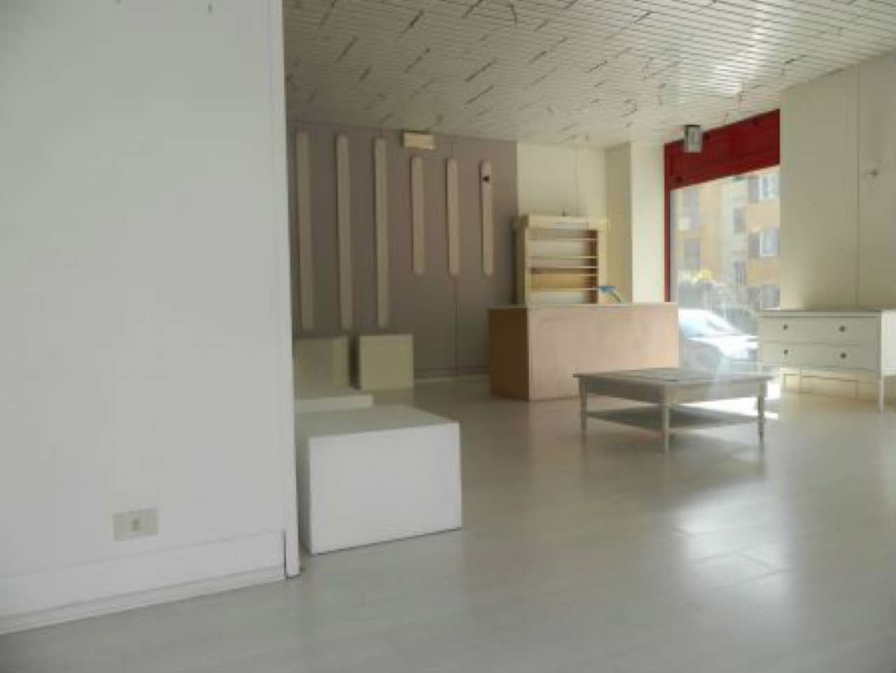 Negozio - Loc.Com. SONDRIO affitto   Gorizia Stabile Servizi Immobiliari